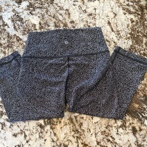 Lululemon cropped leggings